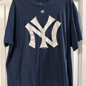 Majestic Navy Blue Yankees T-Shirt